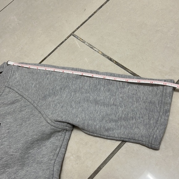 Burberry Brit 3/4  Short Sleeve Crewneck Sweatshirt | Size S Grey - Picture 9 of 9